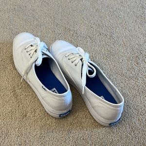 Keds 7.5 gently worn